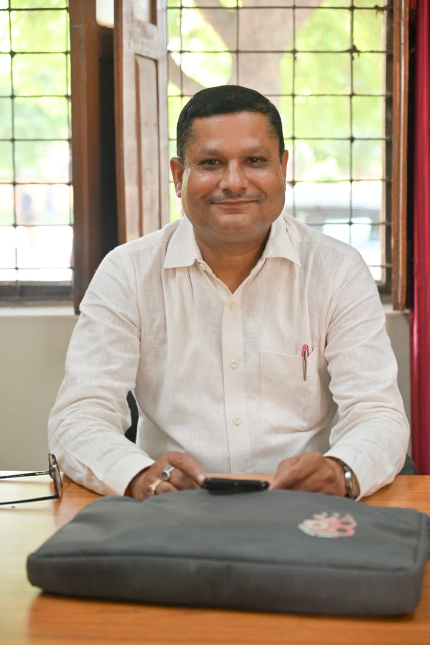 Dr. Bimlesh Kumar Mishra